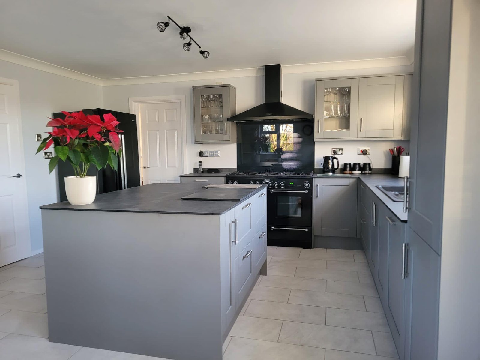 Kitchen fitting Wisbech — GDF Carpentry